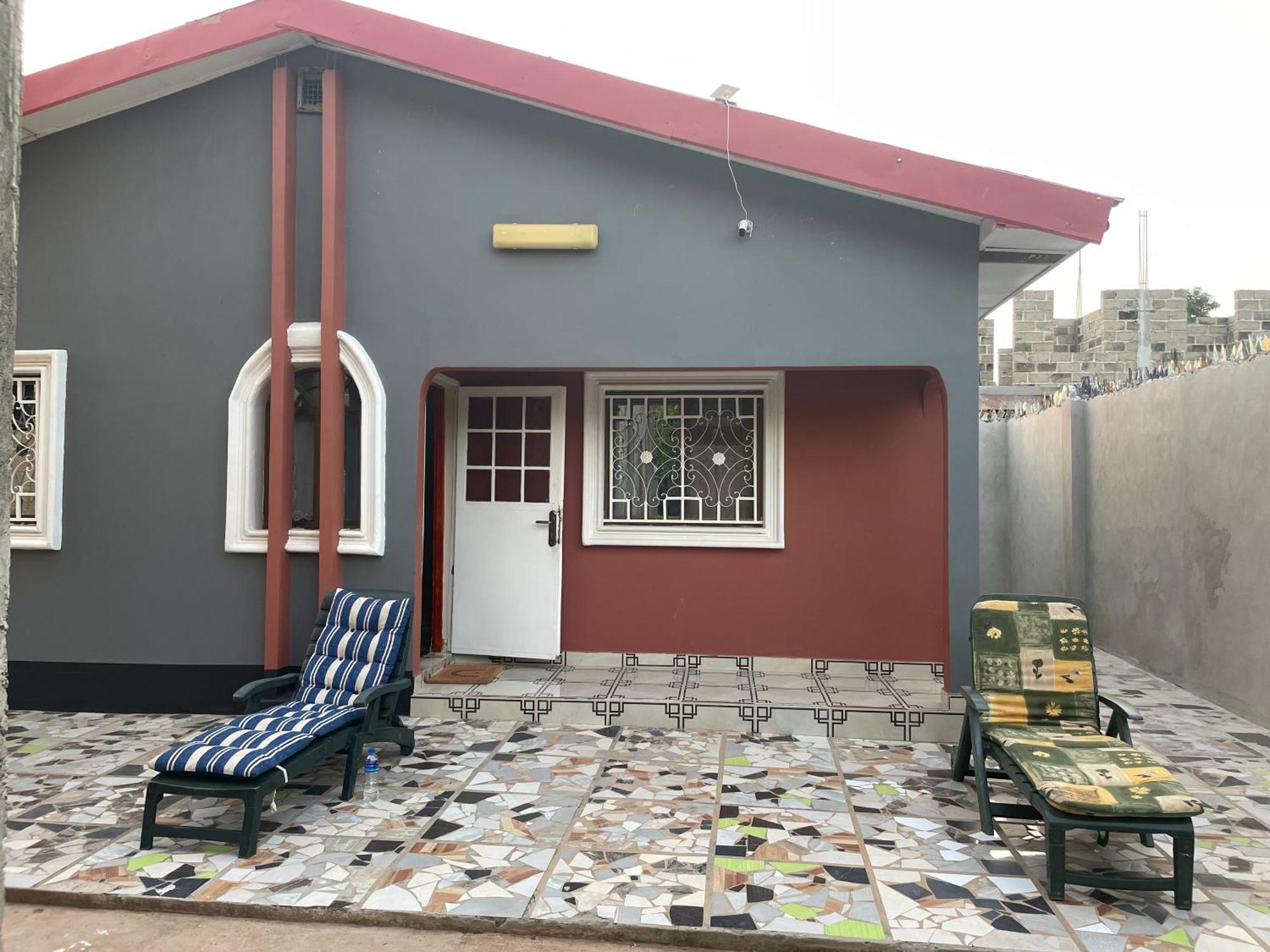 Nabixx Residence Brufut Екстериор снимка